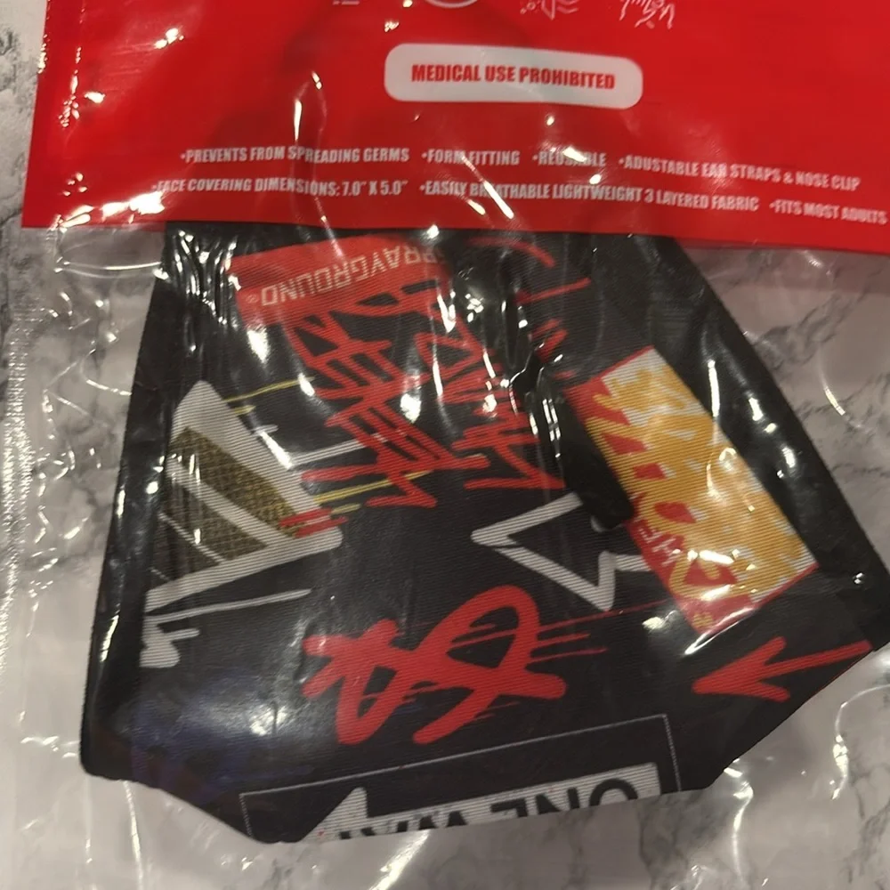 ONE WAY NEW FaceMask Sprayground